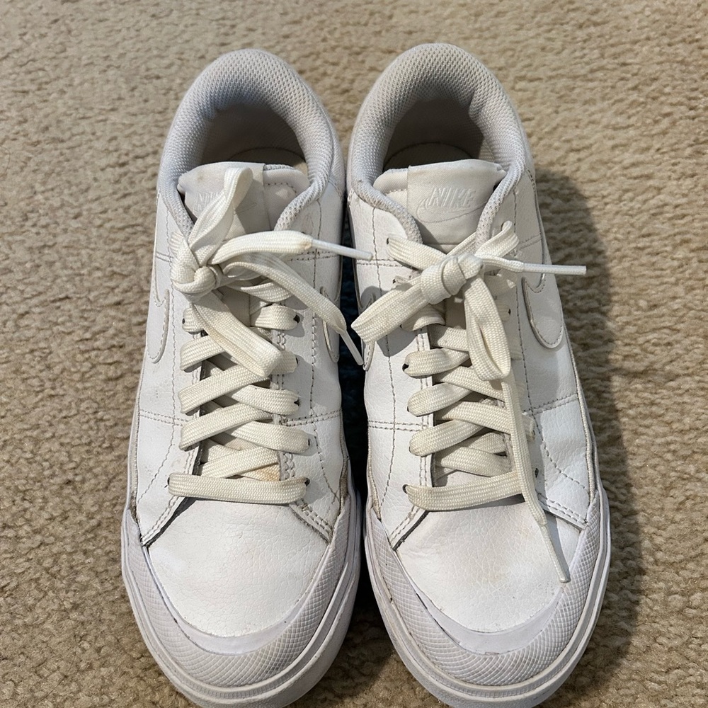 Nike Women’s White Low-Top Sneakers with Subtle Off-White Accents